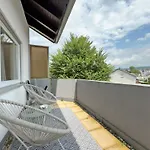 Geraeumige Schoene Apartament