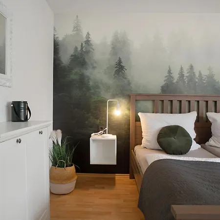 شقة Geraeumige Schoene