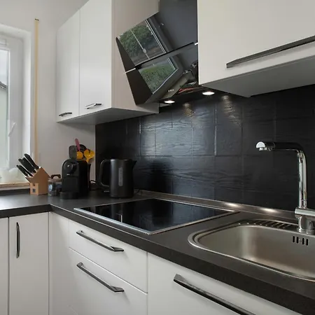 شقة Geraeumige Schoene *