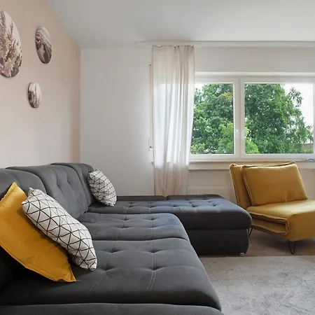 Apartmán Geraeumige Schoene Weingarten (Wuerttemberg)