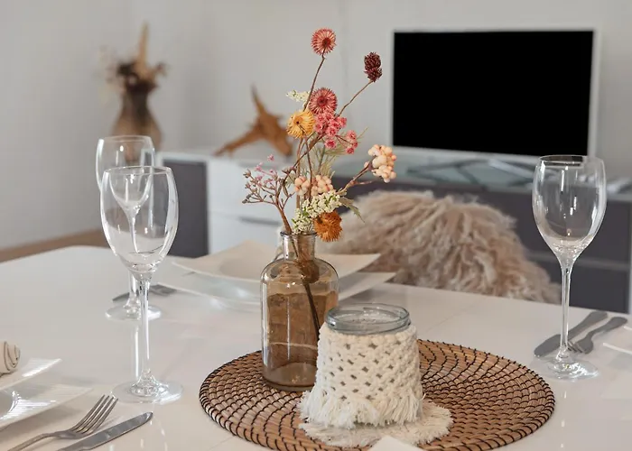 Geraeumige Schoene *