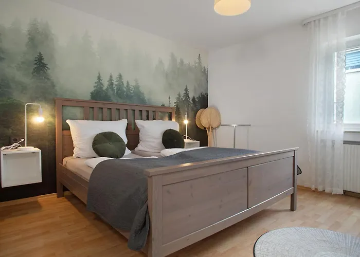 Апартаменты Geraeumige Schoene Вайнгартен